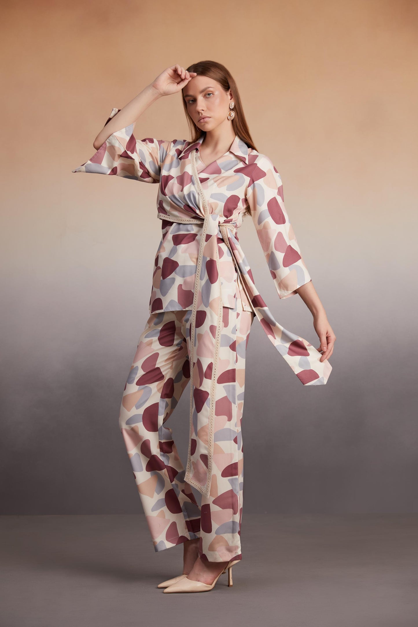 Abstract Wrap-Style Co-Ord Set with Lace Details