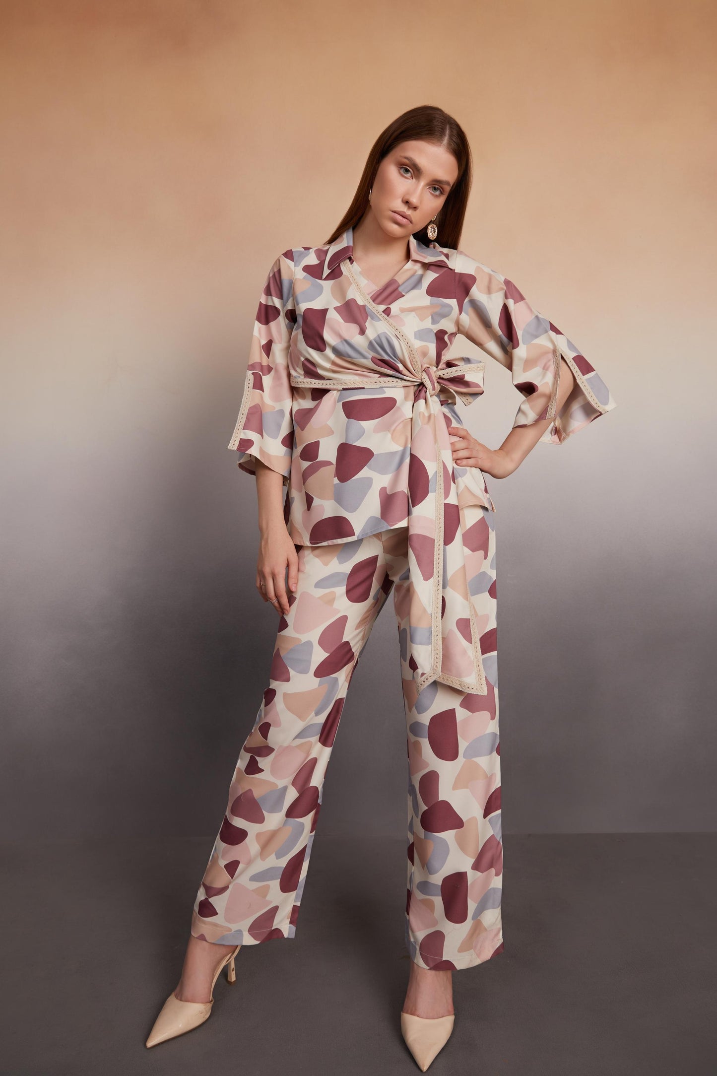 Abstract Wrap-Style Co-Ord Set with Lace Details